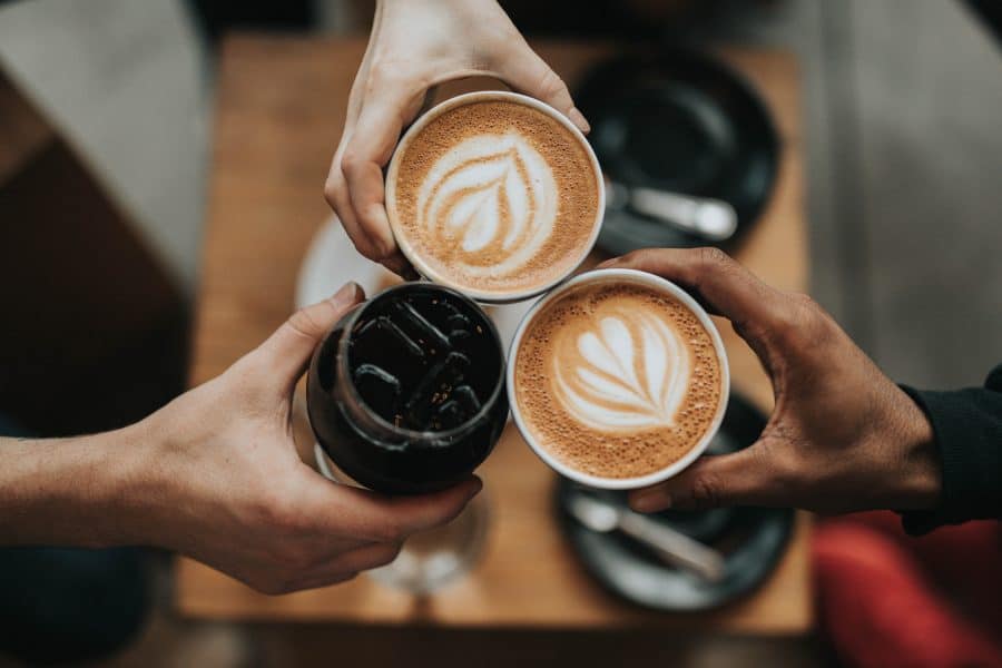 Bakje Koffie De Voor En Nadelen Van Koffie Blijtijds Nl